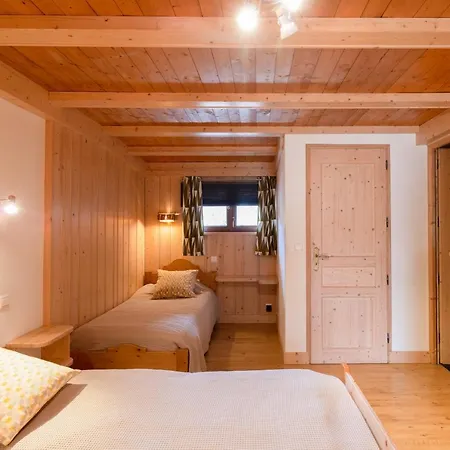 Chalet Mitoyen Reference 20 Chamonix